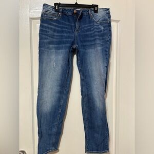 Maurice’s brand skinny leg jeans size 33x28 in blue denim